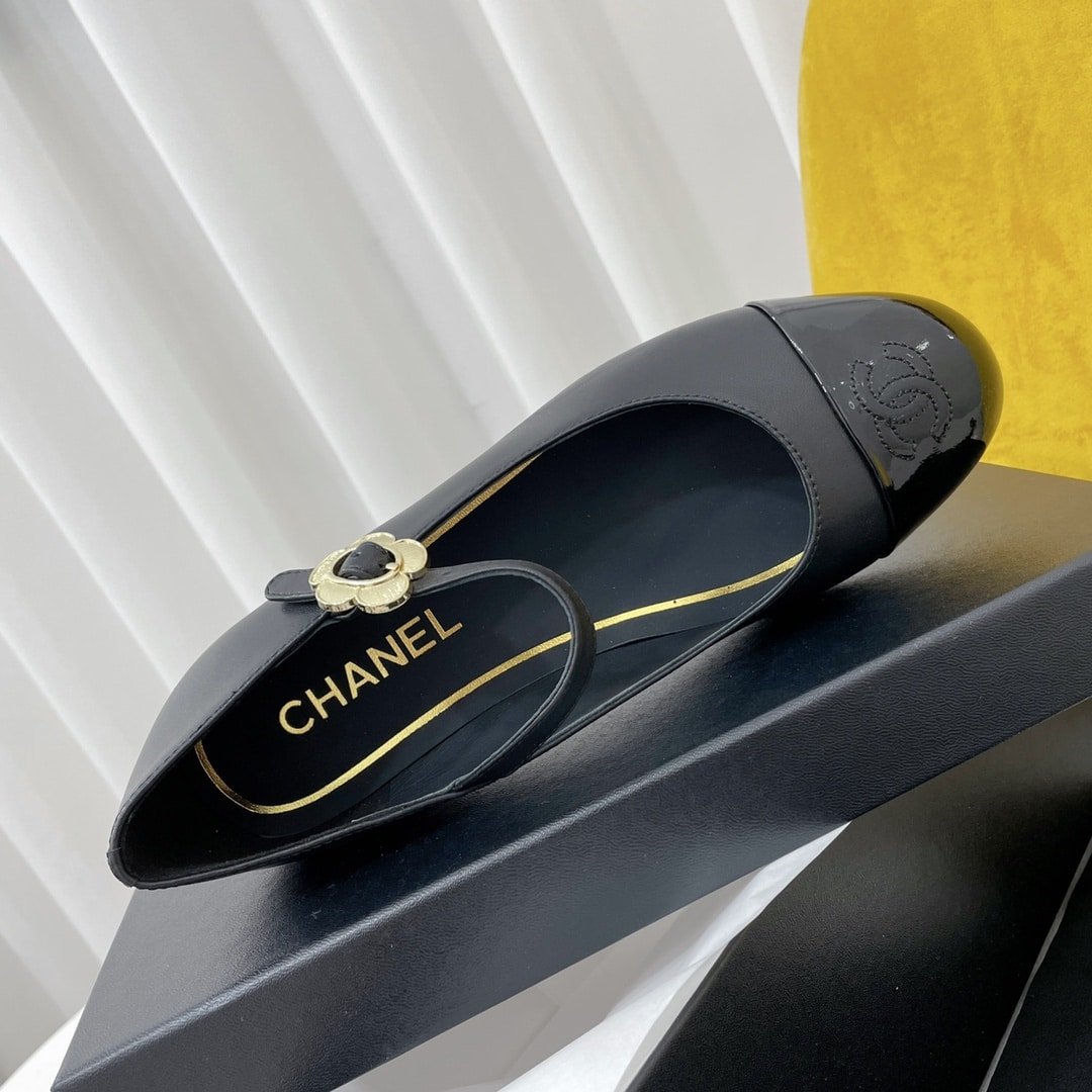 Ch**el Mary Janes Black