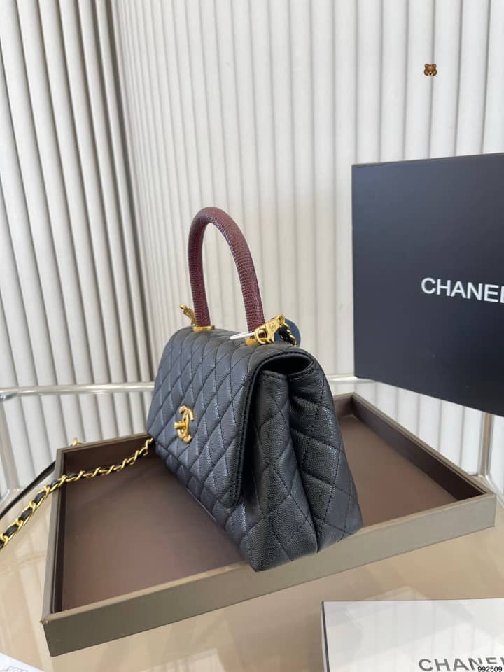 Ch**el Medium Coco Handle Bag Gold Hardware Black 23Cm