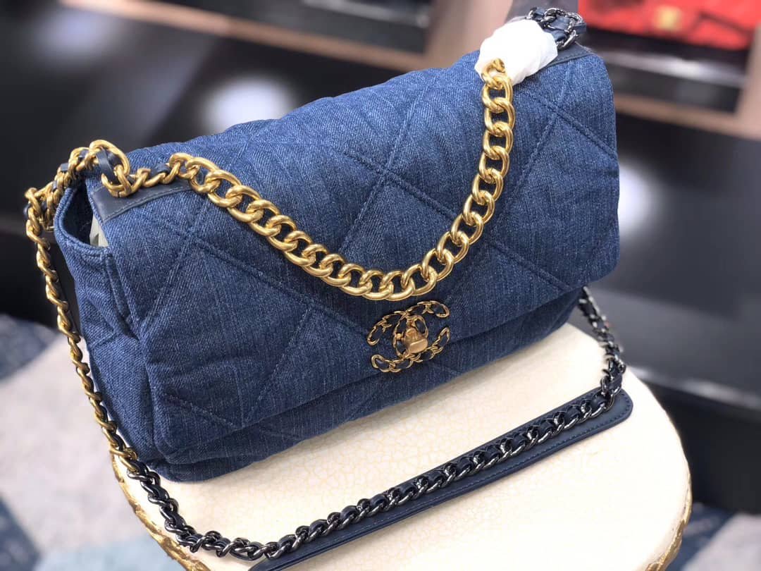 Ch**el 19 Flap Bag Denim Blue 25Cm As1160 B02876 N6832