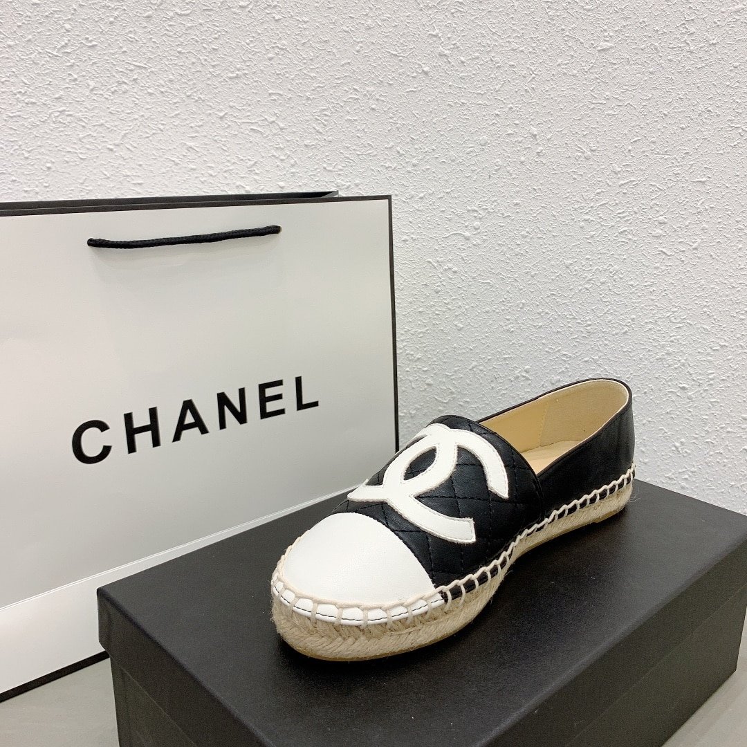 Ch**el Cc Espadrilles Slip On White Black
