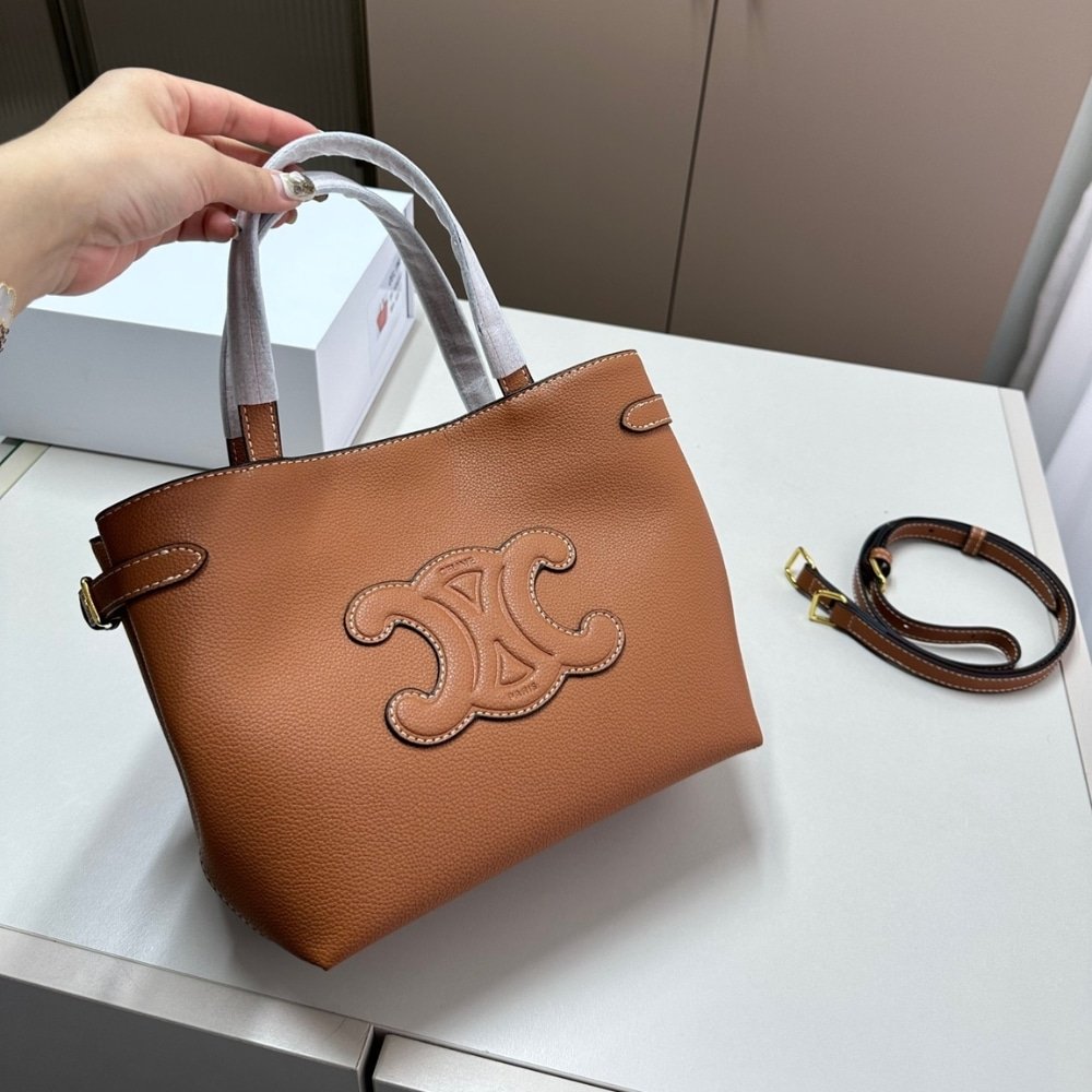 Ce1i*e Mini Cabas Anais Cuir Triomphe In Brown 21Cm 118613Eny 04Lu
