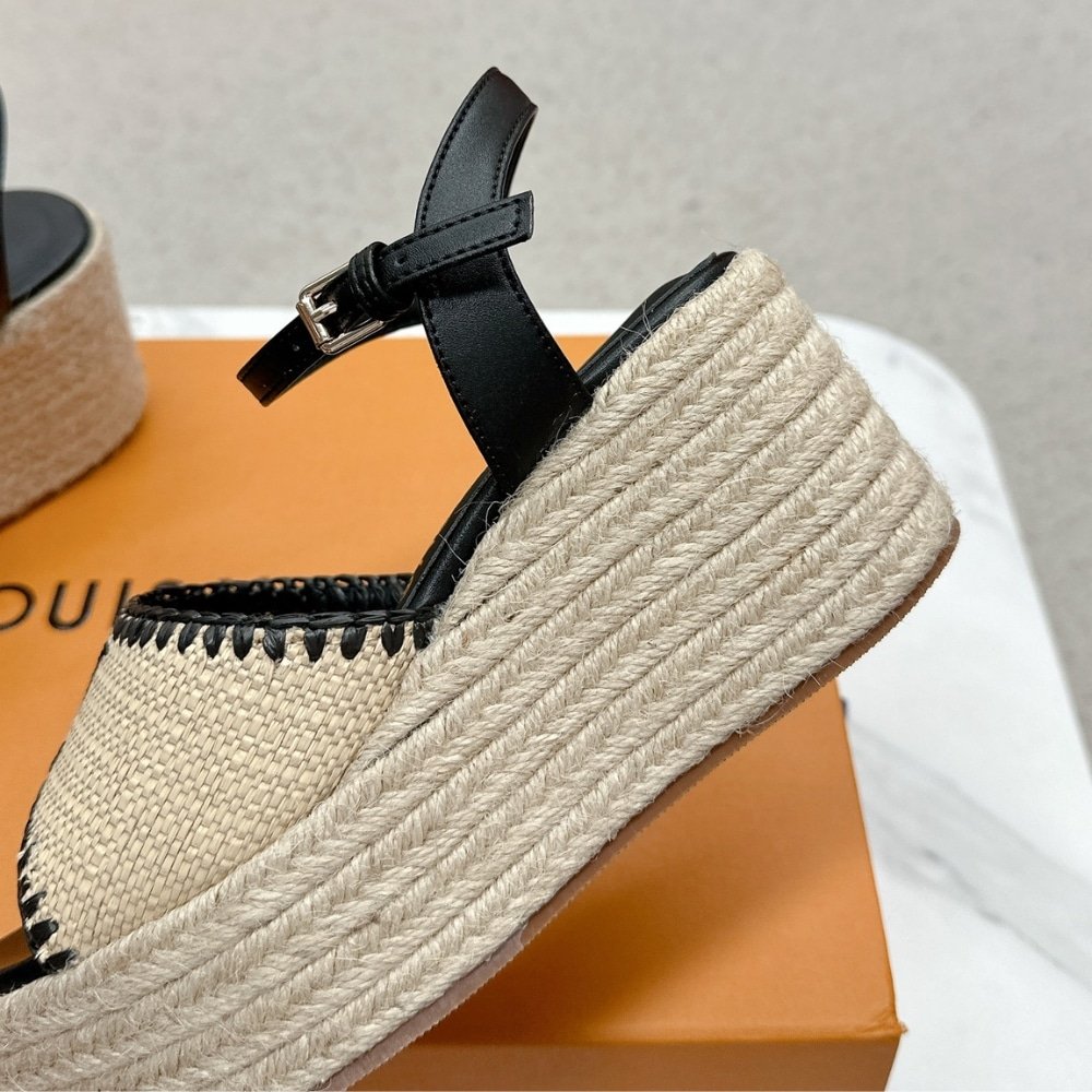 L0vis Vvtt0n Helios Wedge Sandal Raffia Black