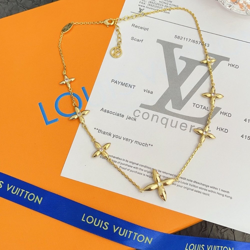 L0vis Vvtt0n L0visette Signature Necklace Gold M01592