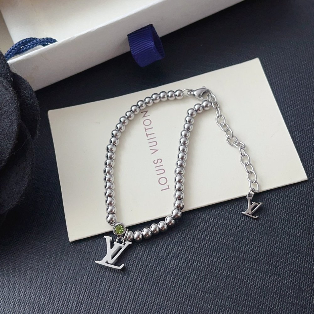 L0vis Vvtt0n Nano Beads Bracelet In Silver Tone