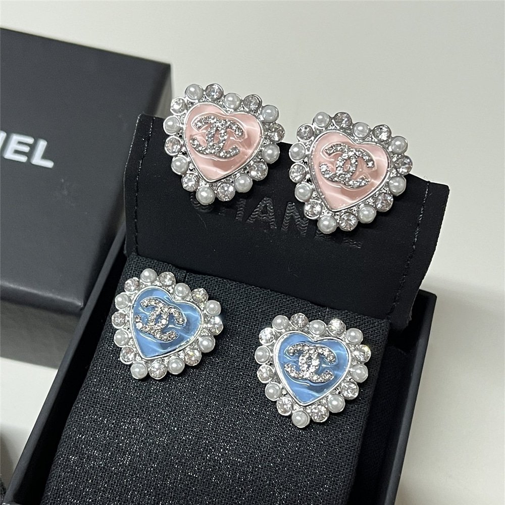 Ch**el Heart Motif And Crystal Earrings In Pink