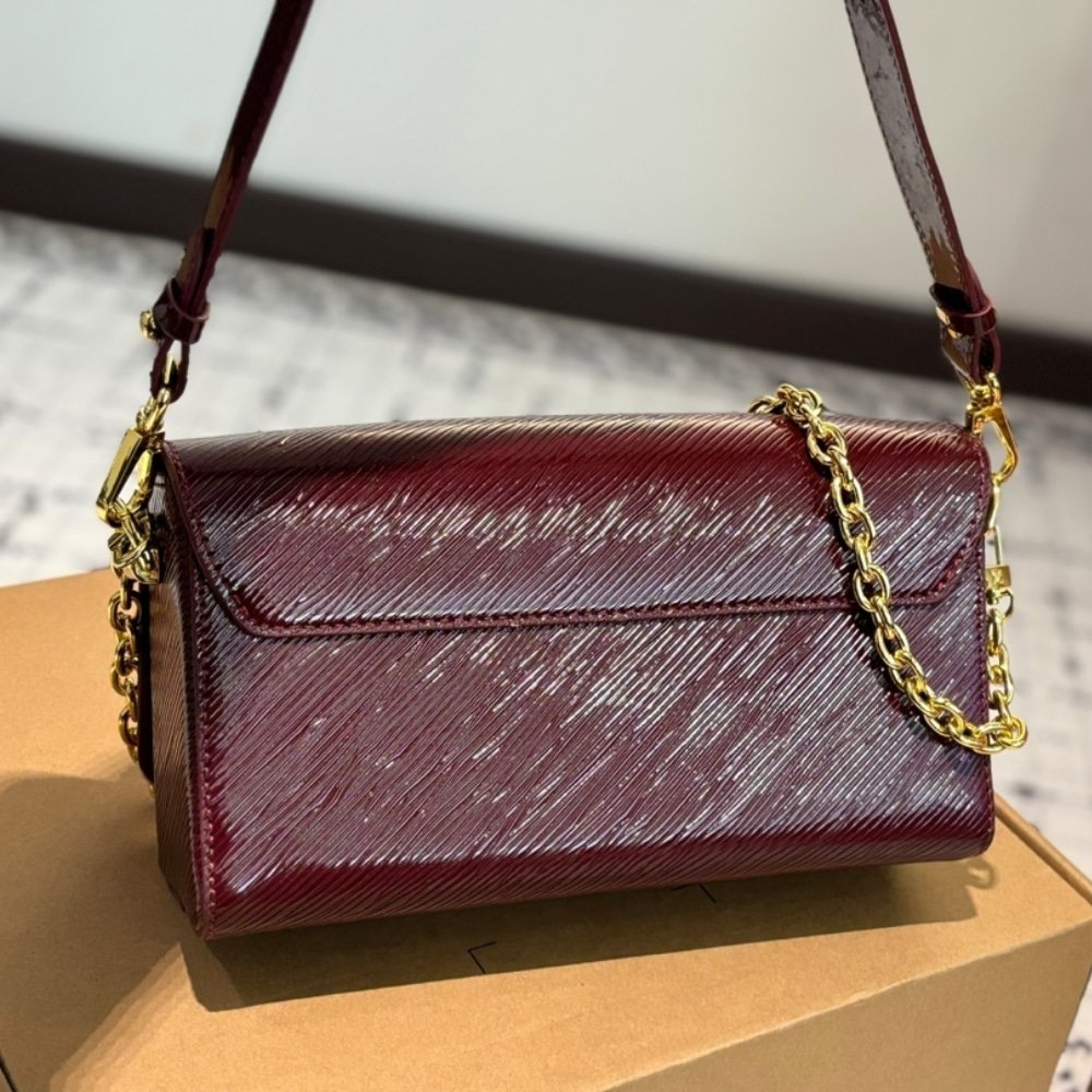 L0vis Vvtt0n Twist West Bag Epi Bordeaux 23Cm M24603