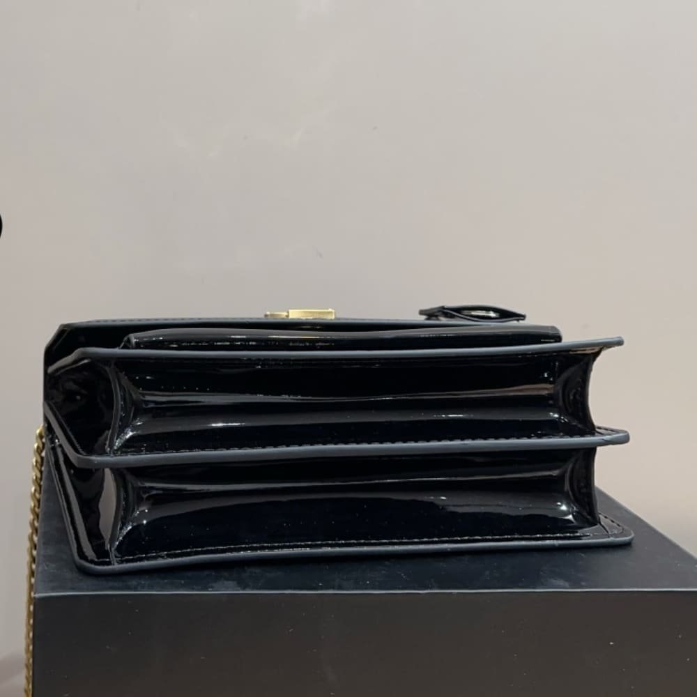 Sa1nt Lau*nt Small Sunset Chain Bag Black 23Cm 533026D422W1000
