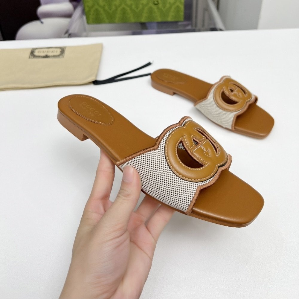 Gvc*1 Women’s Interlocking G Slide Sandal Brown 835723 Faea0 9562