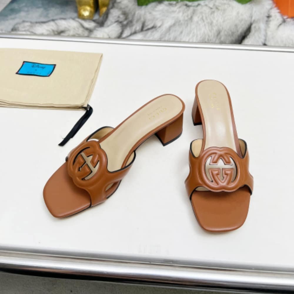 Gvc*1 Women’s Interlocking G Slide Sandal Brown 782413 Aaazg 2535
