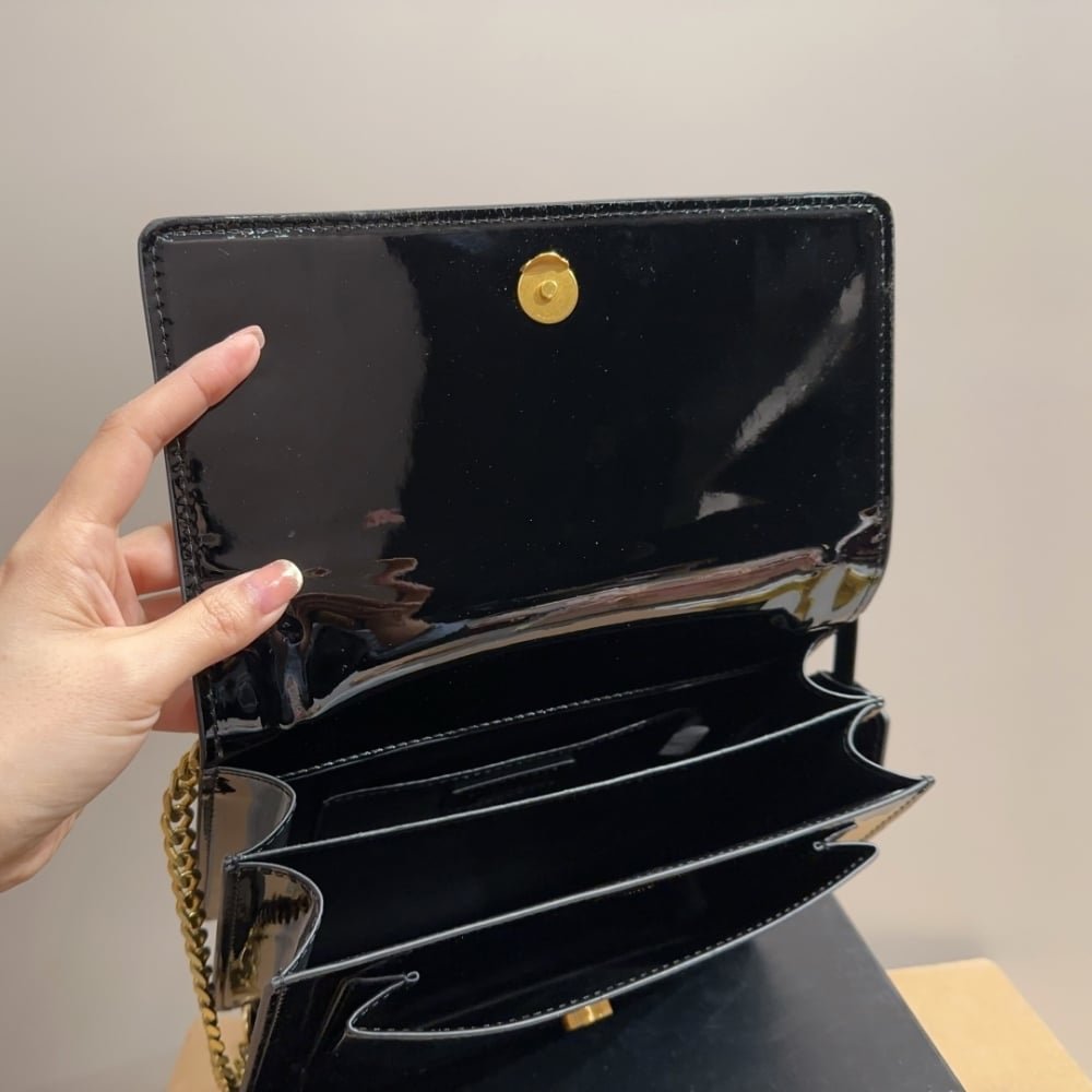 Sa1nt Lau*nt Small Sunset Chain Bag Black 23Cm 533026D422W1000