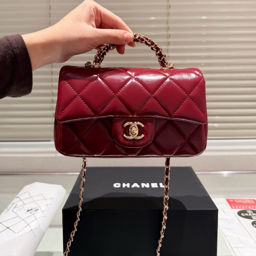 Ch**el Classic Mini Flap Bag With Chain In Burgundy 21Cm