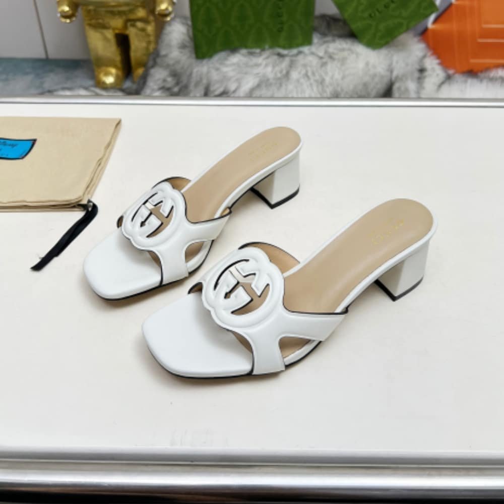 Gvc*1 Women’s Interlocking G Slide Sandal White ‎782413 Aaazg 9022