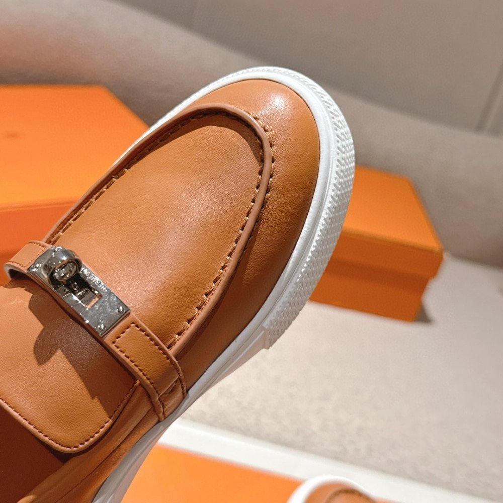 H**me5 Game Slip On Sneaker Natural H231727Zh04410