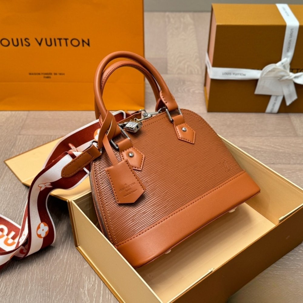 L0vis Vvtt0n Alma Bb Bag Honey Brown 25Cm M57540