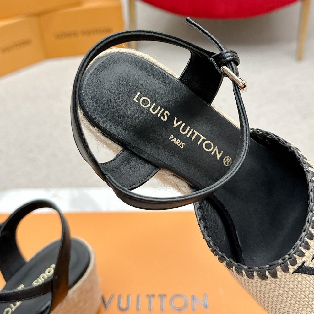 L0vis Vvtt0n Helios Wedge Sandal Raffia Black