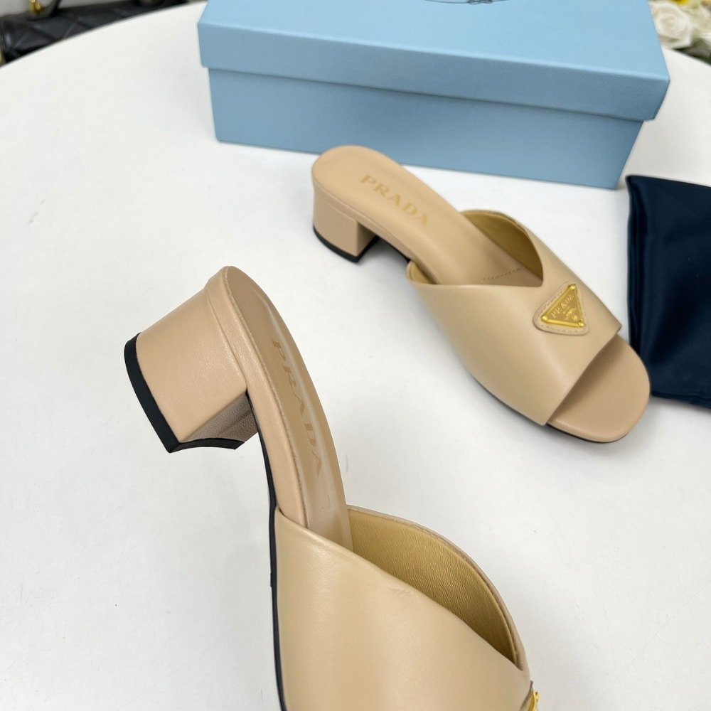 Pra*a Padded Nappa Leather Sandals Beige 1Xx711 2Dl8 F0036 F A035