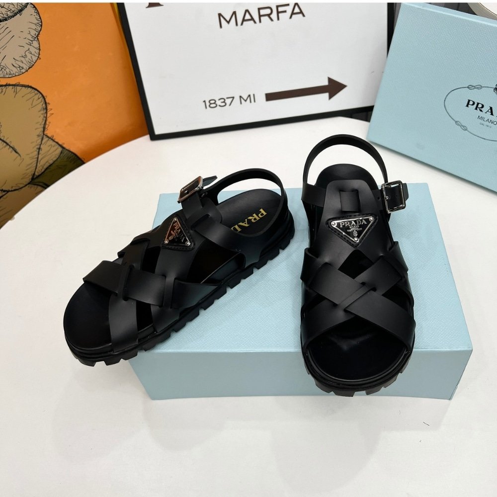 Pra*a Crisscross Rubber Sandals Black 2X3118 3Lkk F0002 F G000