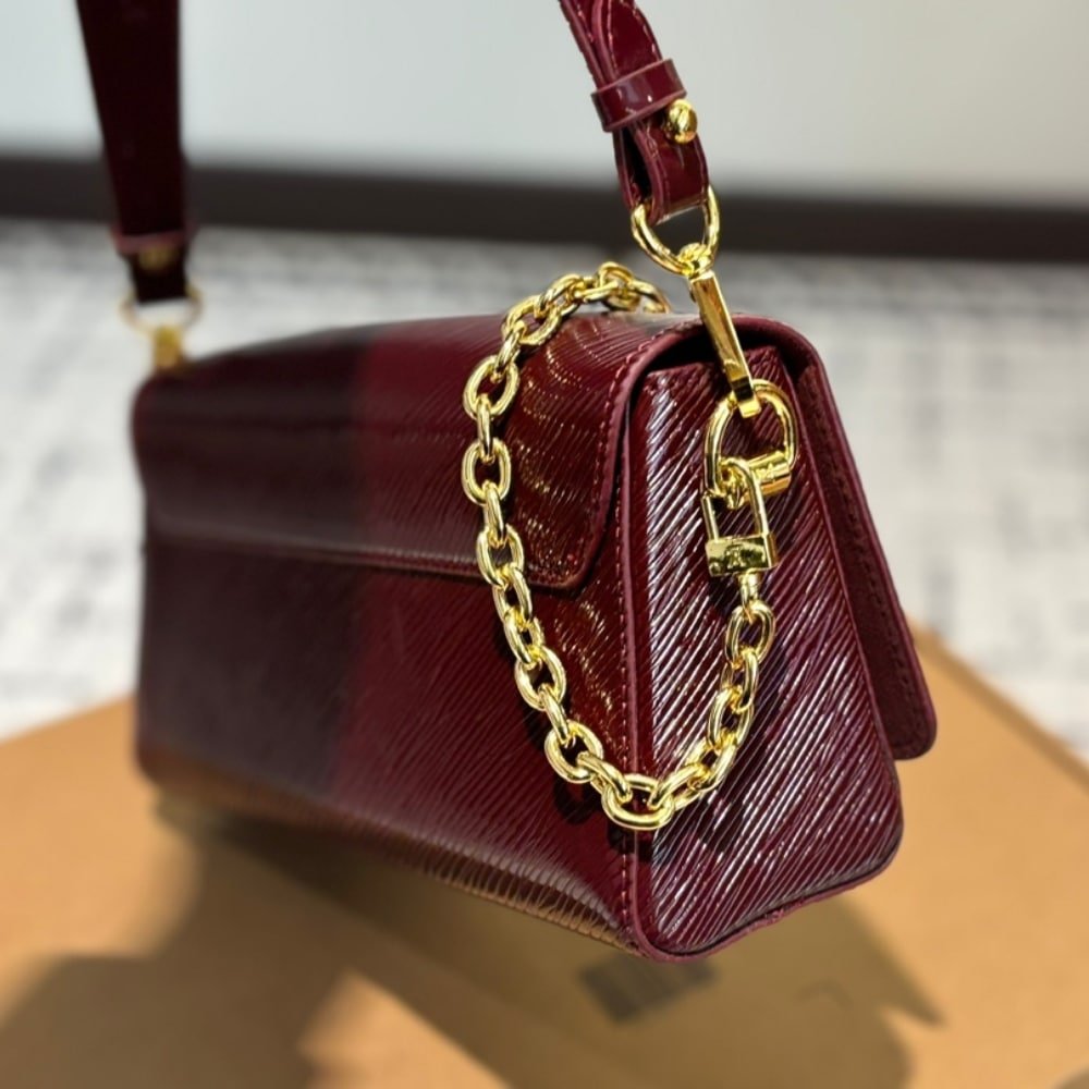 L0vis Vvtt0n Twist West Bag Epi Bordeaux 23Cm M24603