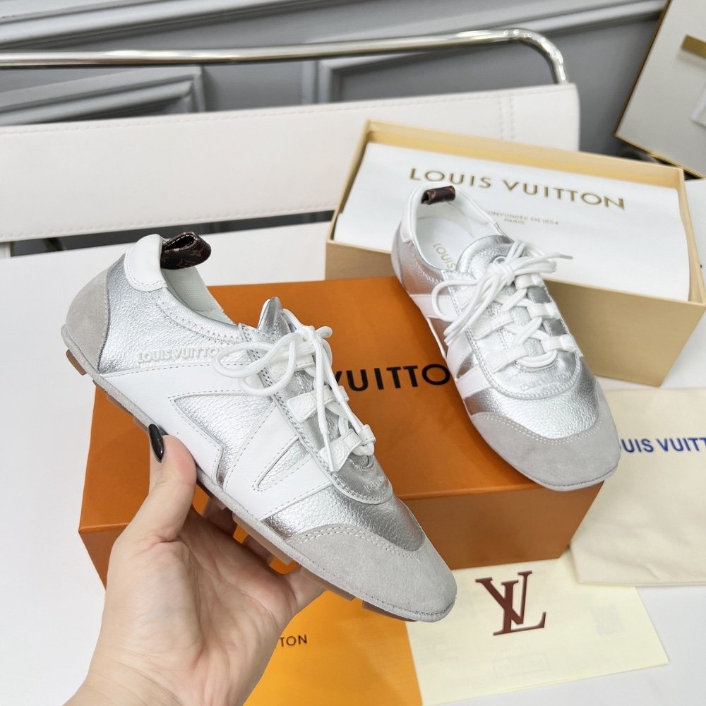 L0vis Vvtt0n Lv Sneakerina Silver 1Ahojd
