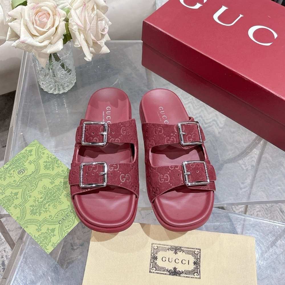Gvc*1 Women’s Slide Sandal Burgundy