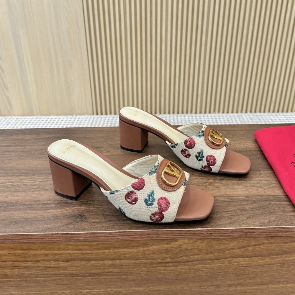 Va1e*ntin0 Vlogo Signature Cherryfic Slide Sandal Natural 6W0S0Mh7Nnx 32H
