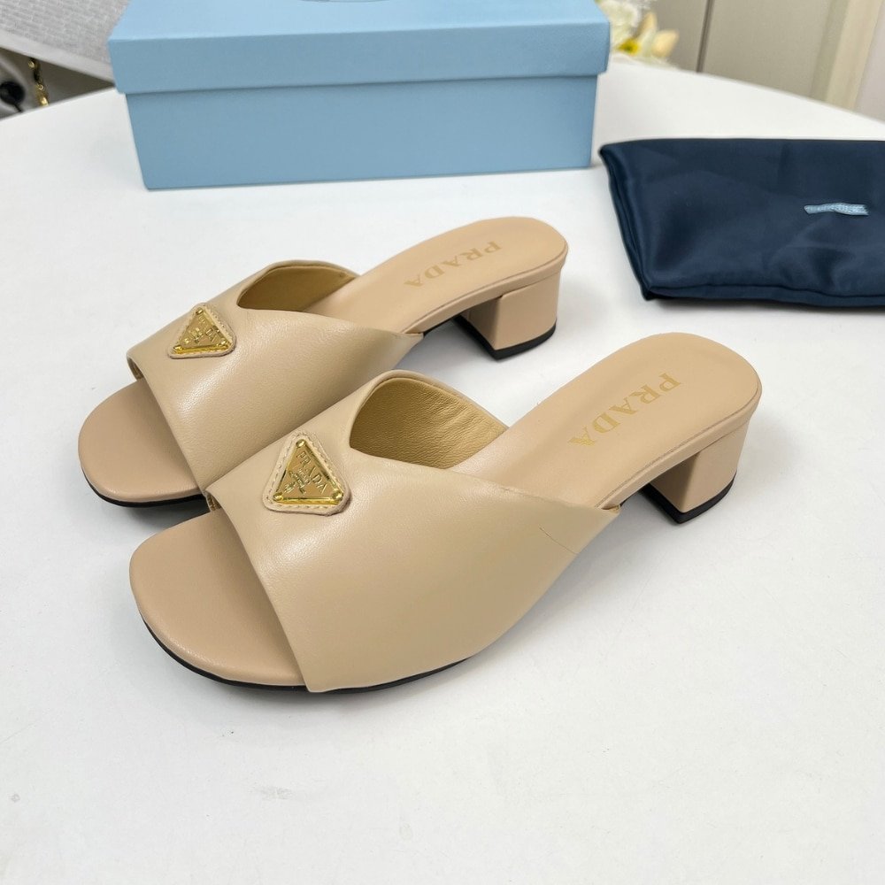 Pra*a Padded Nappa Leather Sandals Beige 1Xx711 2Dl8 F0036 F A035