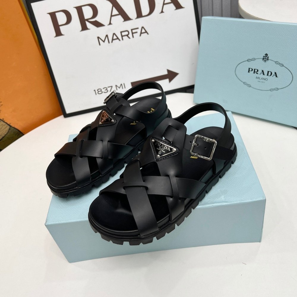 Pra*a Crisscross Rubber Sandals Black 2X3118 3Lkk F0002 F G000