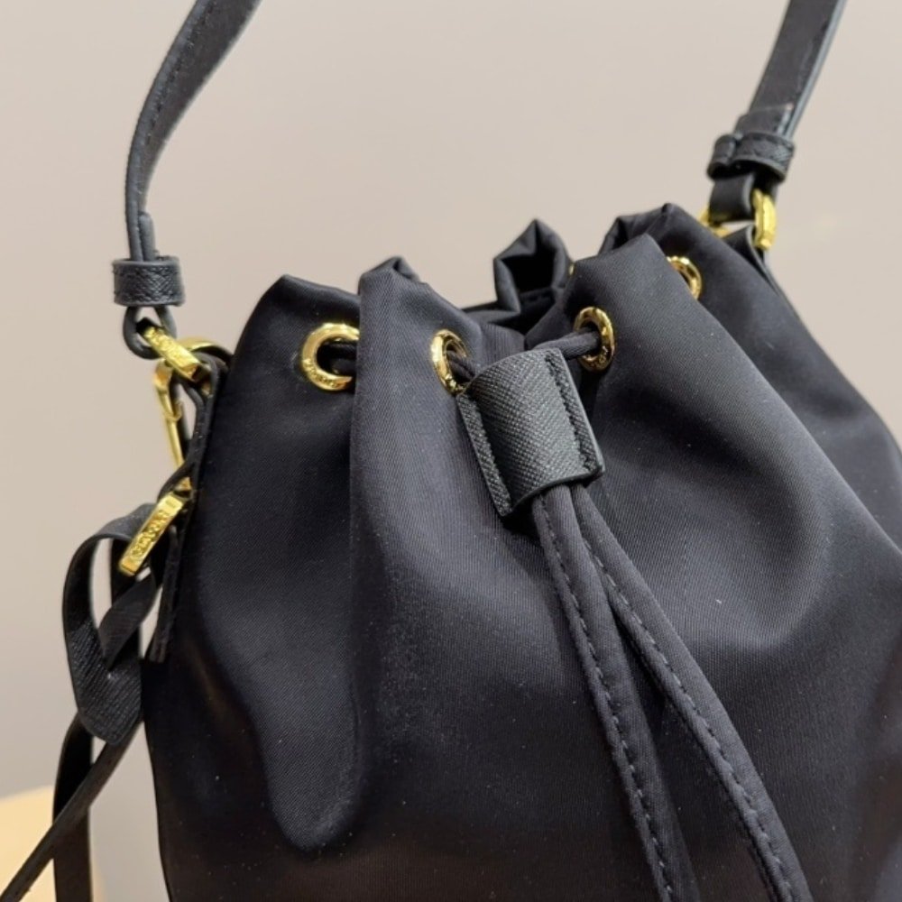 Pra*a Re Edition 1978 Re Nylon Mini Bag Black 16Cm 1Be067 R064 F0002 V Wom
