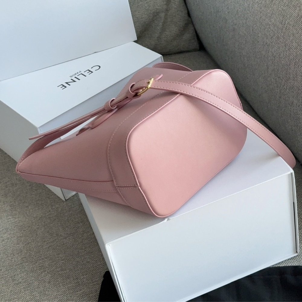 Ce1i*e Small Bucket Cuir Triomphe In Pink 18Cm