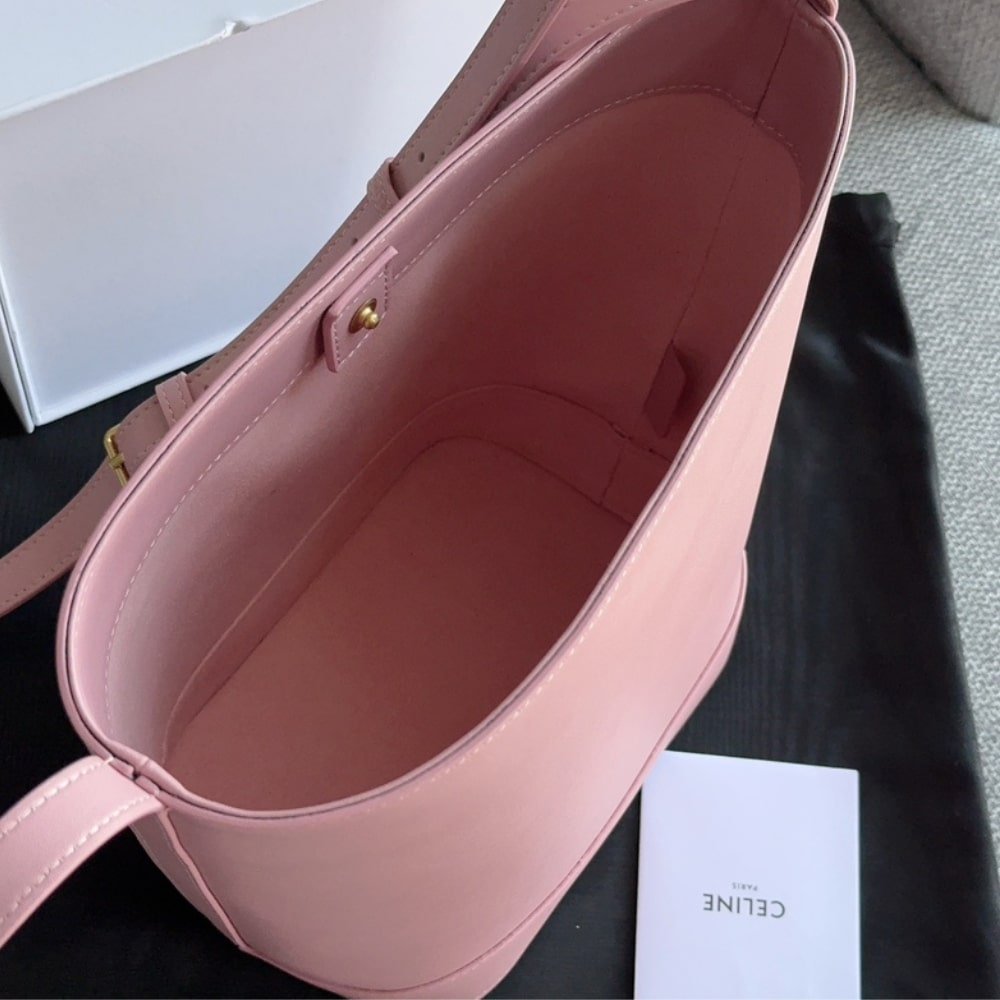 Ce1i*e Small Bucket Cuir Triomphe In Pink 18Cm