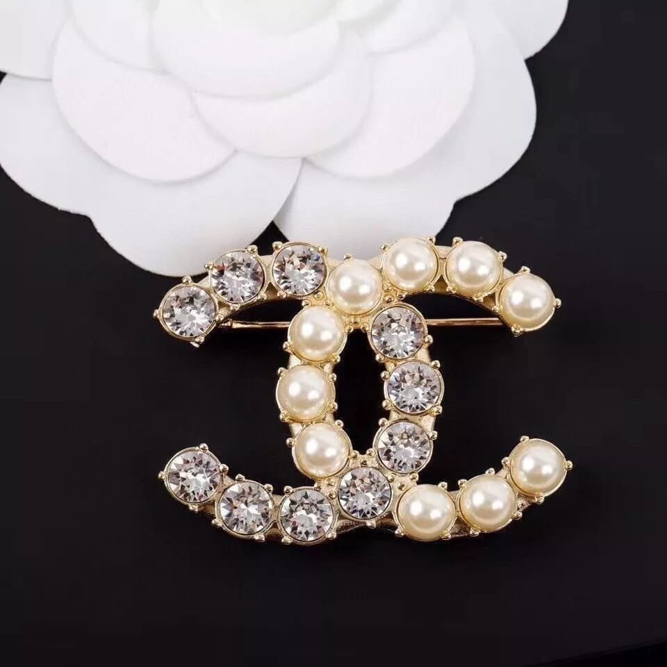 Ch**el Cocomark Brooch Double C With D1am0nd And Pearl Ab4734