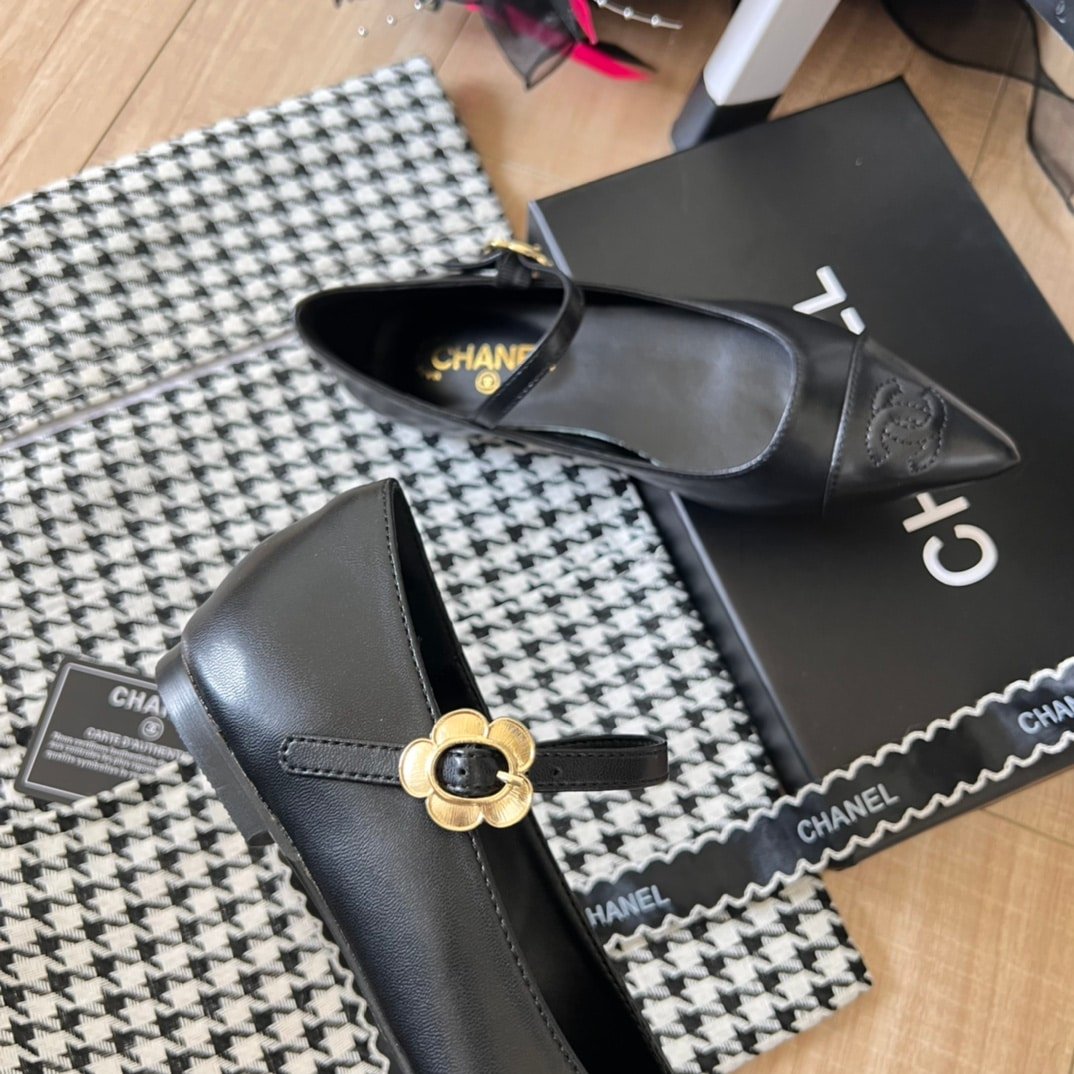 Ch**el Pointed Toe Doll Shoes With Gold Flower In Black