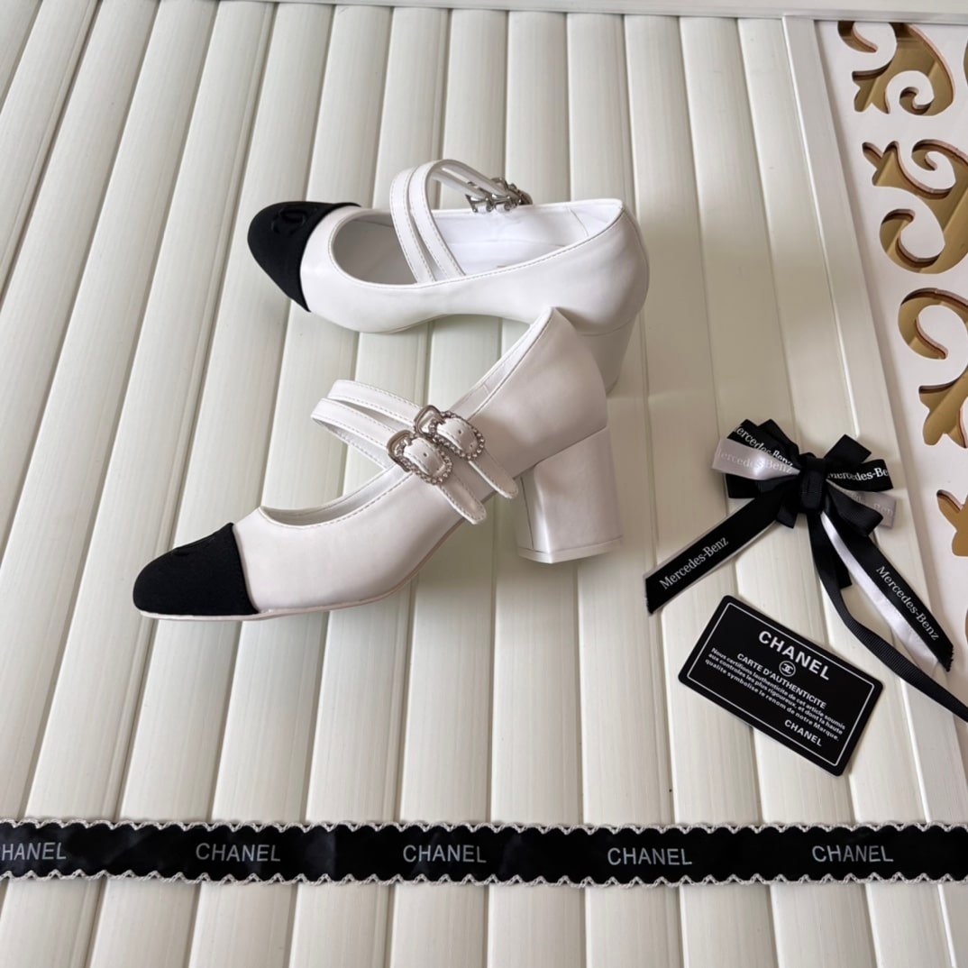 Ch**el Mary Janes And Grosgrain White G45696 B16524 Nx269