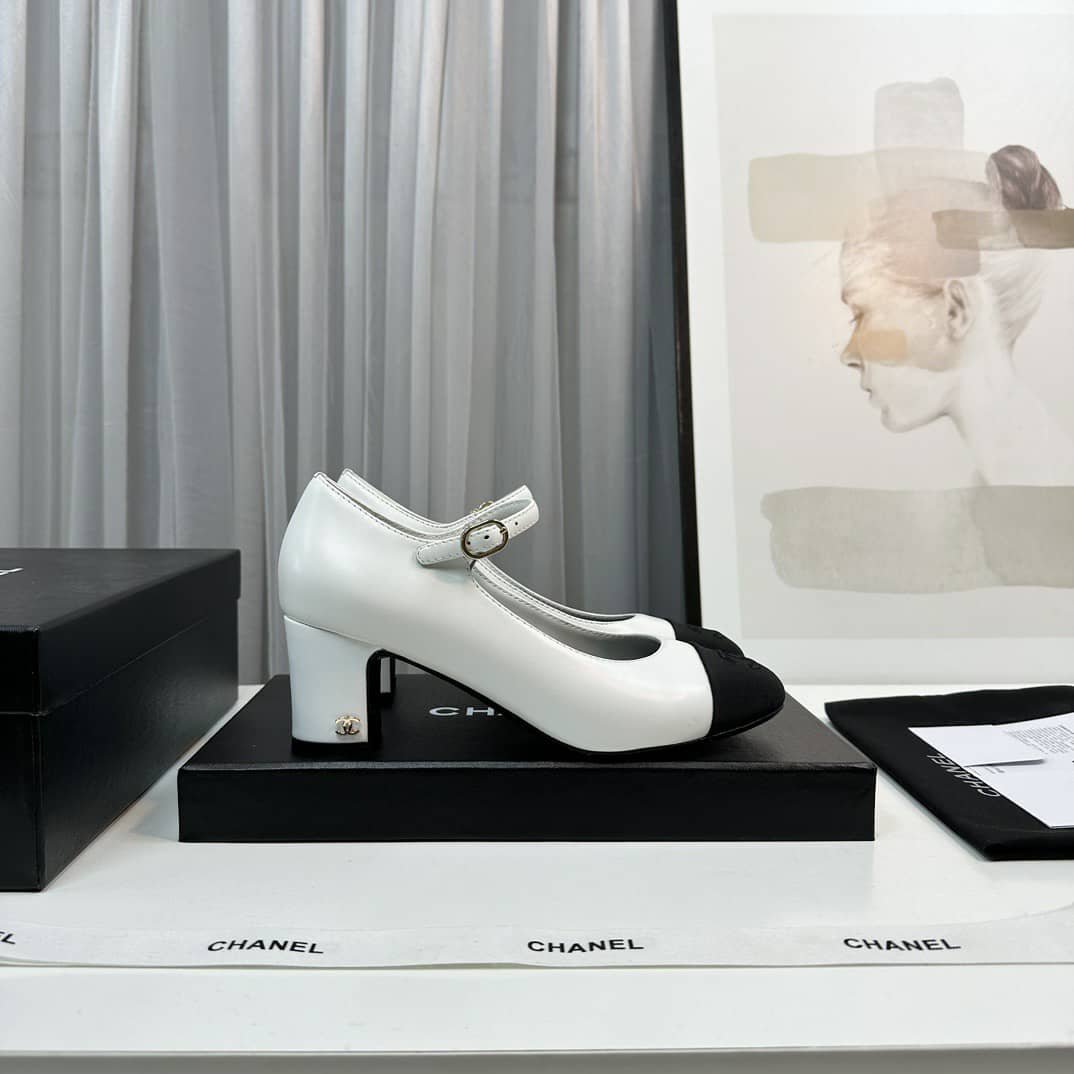 Ch**el Mary Janes White G45118
