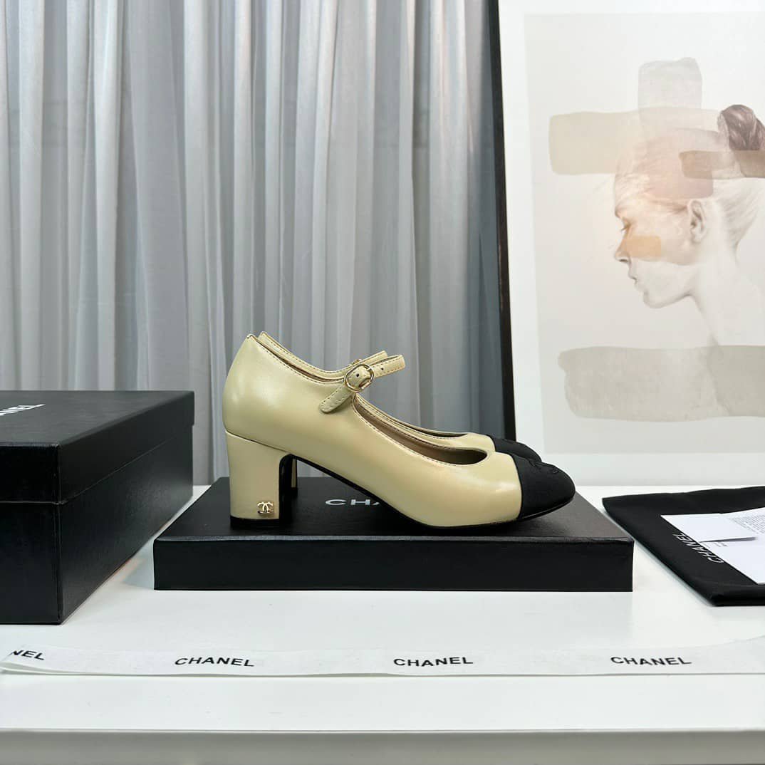 Ch**el Mary Janes Beige G45118