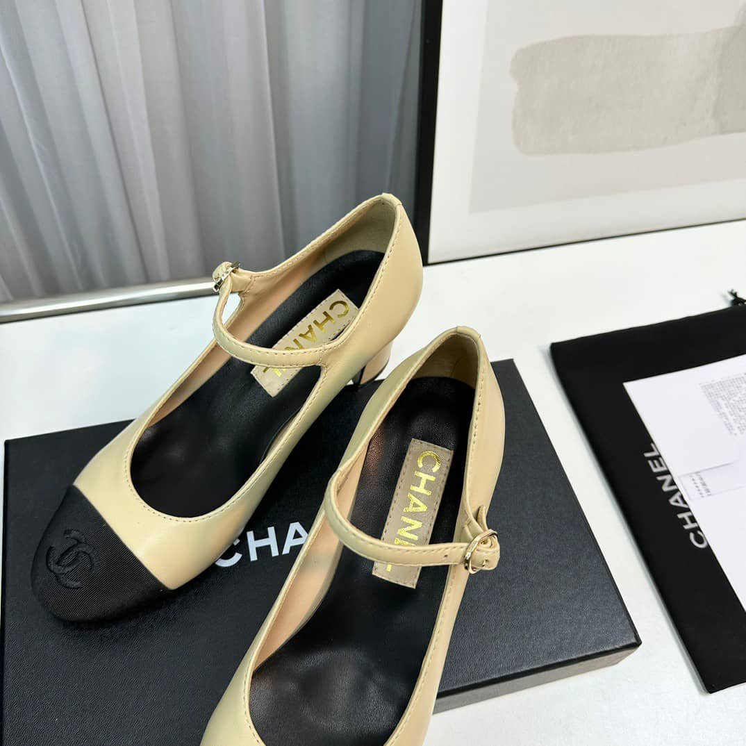 Ch**el Mary Janes Beige G45118