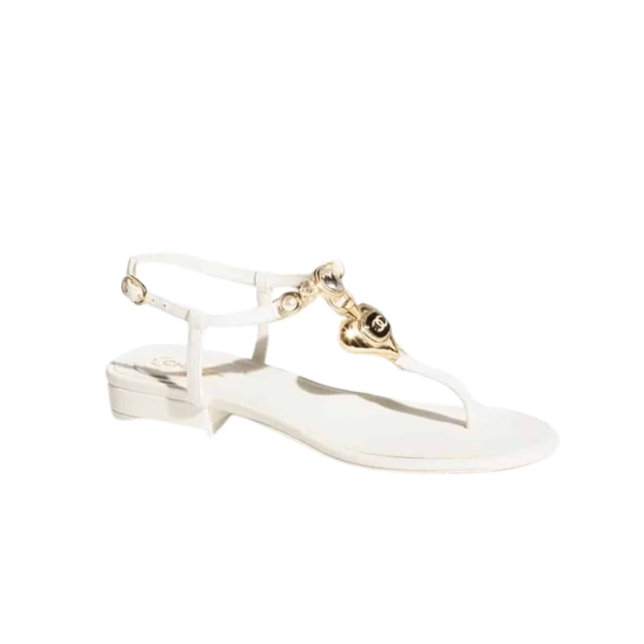 Ch**el Shiny Pearl Crystal Cc Heart Thong Sandals White G39674 X01000 0S082