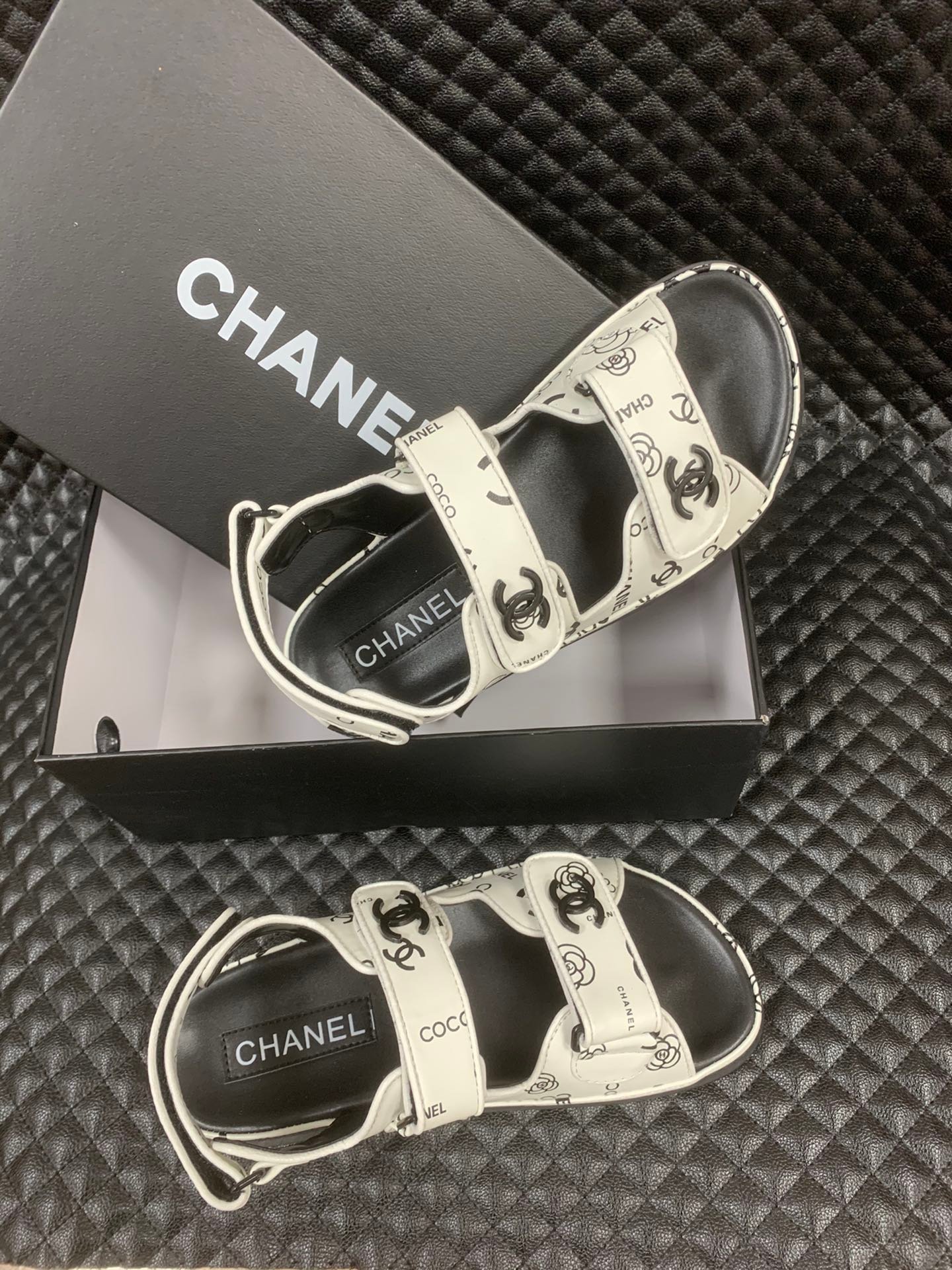 Ch**el Dad Slingback Sandals 23P Camelia Cc Logo
