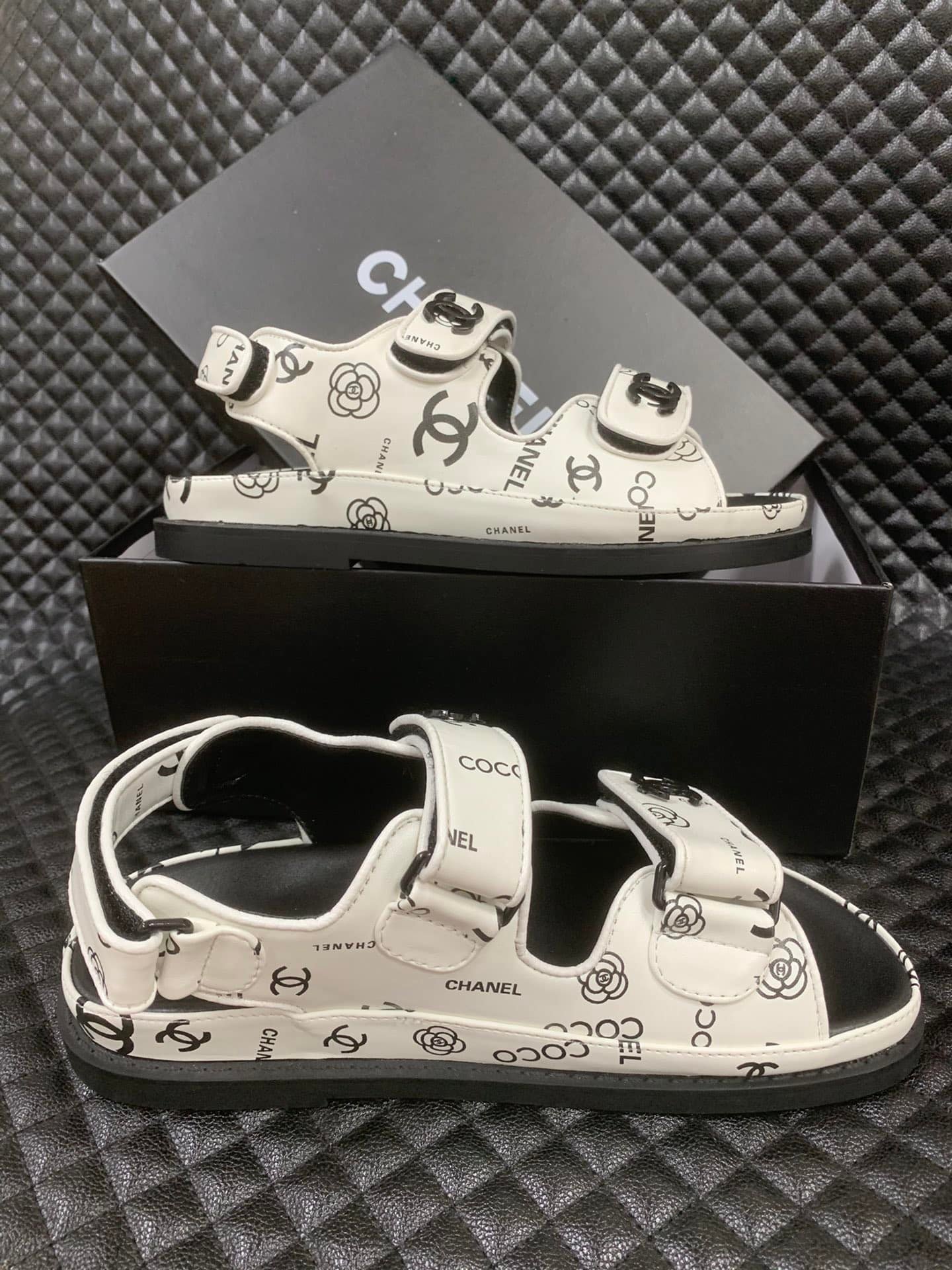 Ch**el Dad Slingback Sandals 23P Camelia Cc Logo