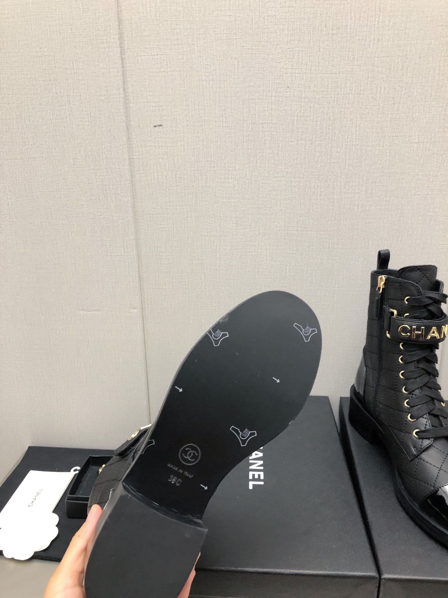 Ch**el Combat Boots Black G45005 B13037 94305