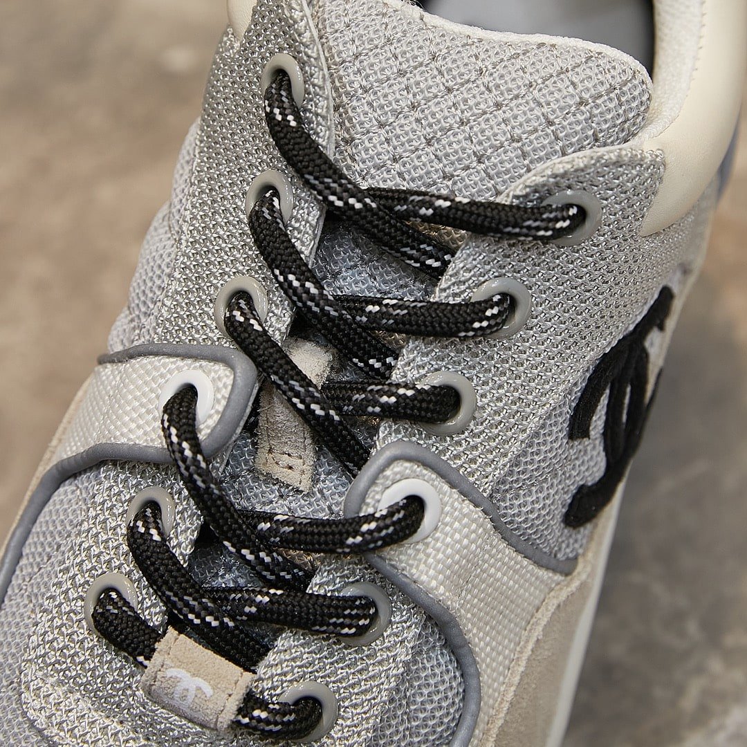 Ch**el Low Top Trainer Gray White