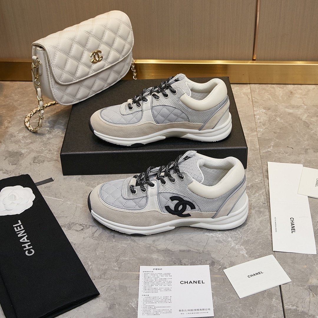 Ch**el Low Top Trainer Gray White