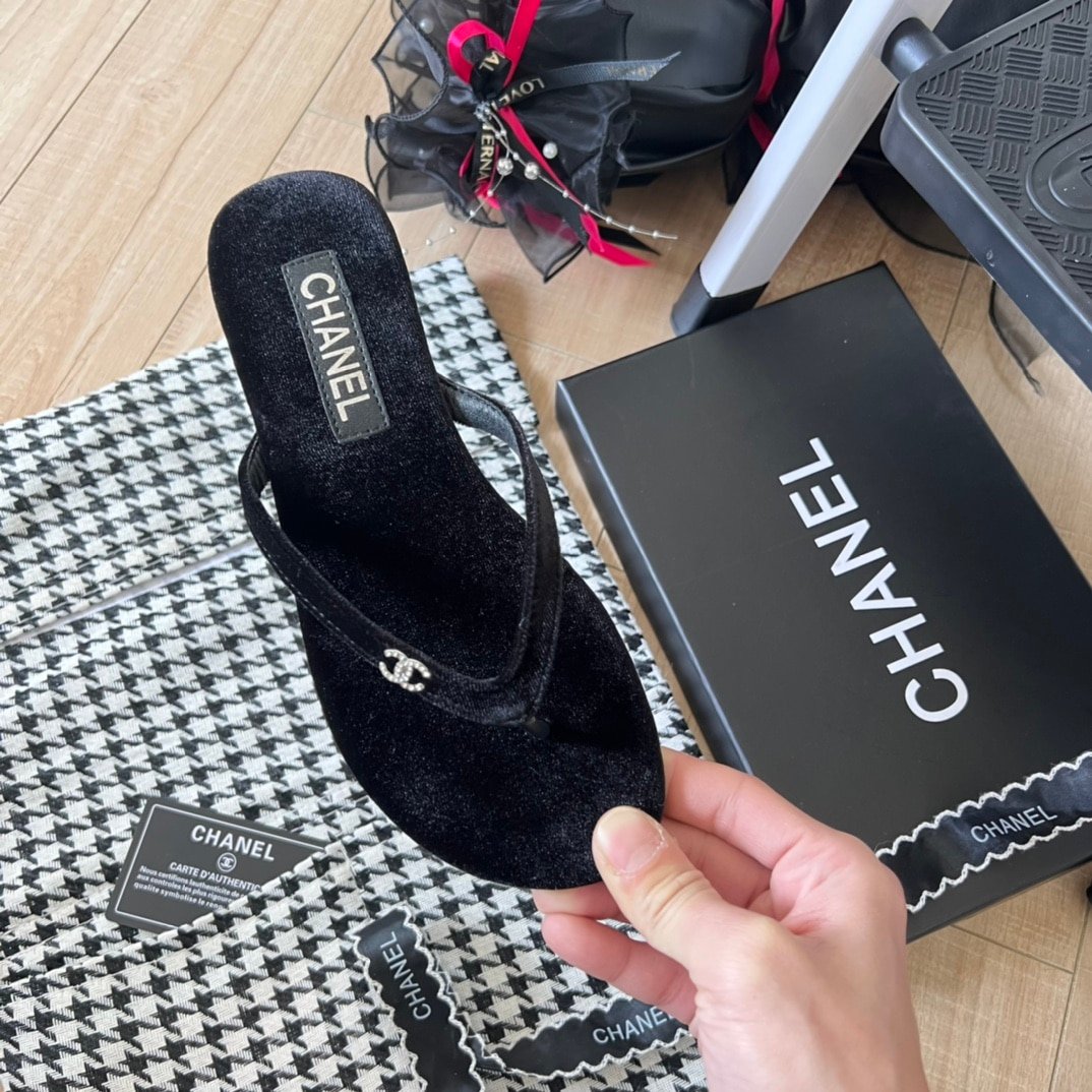 Ch**el Thongs Slipper Velvet In Black G45716 B16716 94305