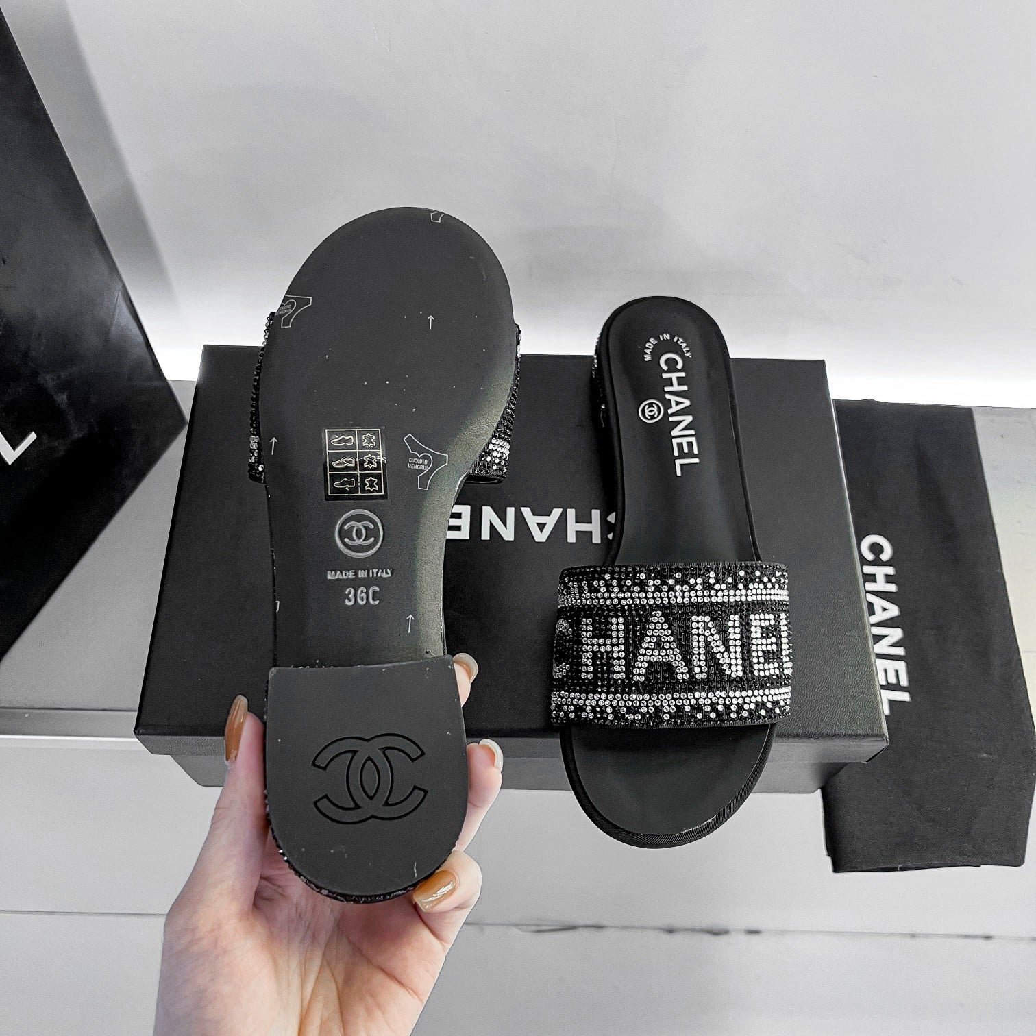 Ch**el 24P Beaded D1am0nd Slippers Black