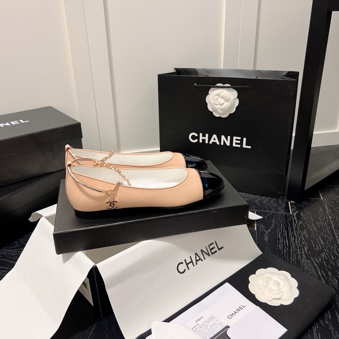 Ch**el Interlocking Cc Logo Ballet Flats Black Pink