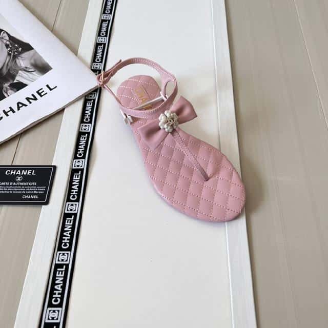 Ch**el Pink Quilted Leather With White Camellia Cc Logo Bow Thong Sandals