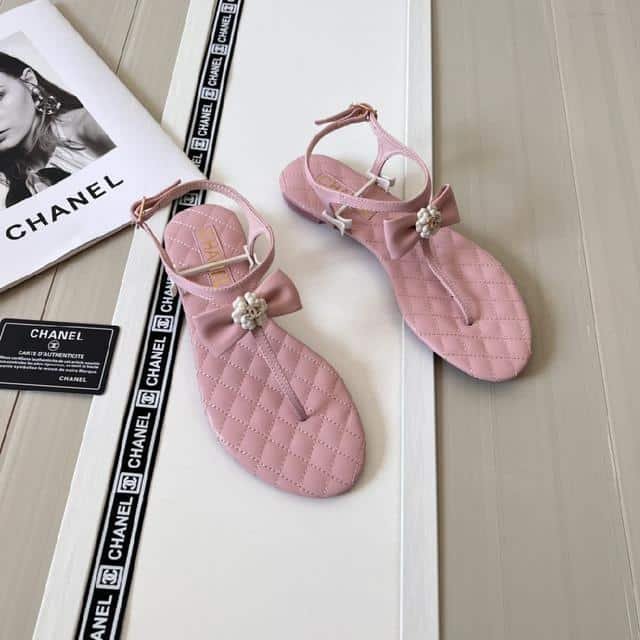 Ch**el Pink Quilted Leather With White Camellia Cc Logo Bow Thong Sandals