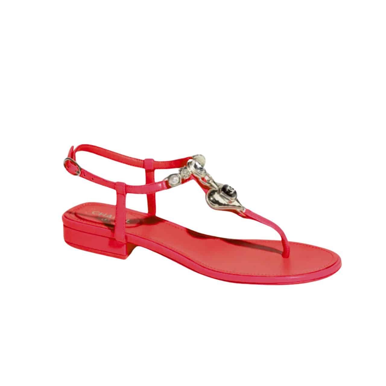 Ch**el Shiny Pearl Crystal Cc Heart Thong Sandals Red G39674 X01000 0S084
