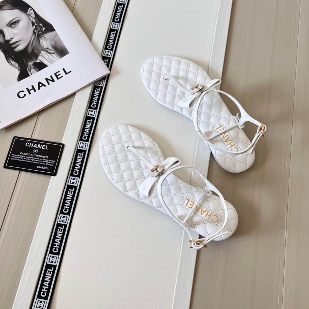 Ch**el White Quilted Leather With White Camellia Cc Logo Bow Thong Sandals