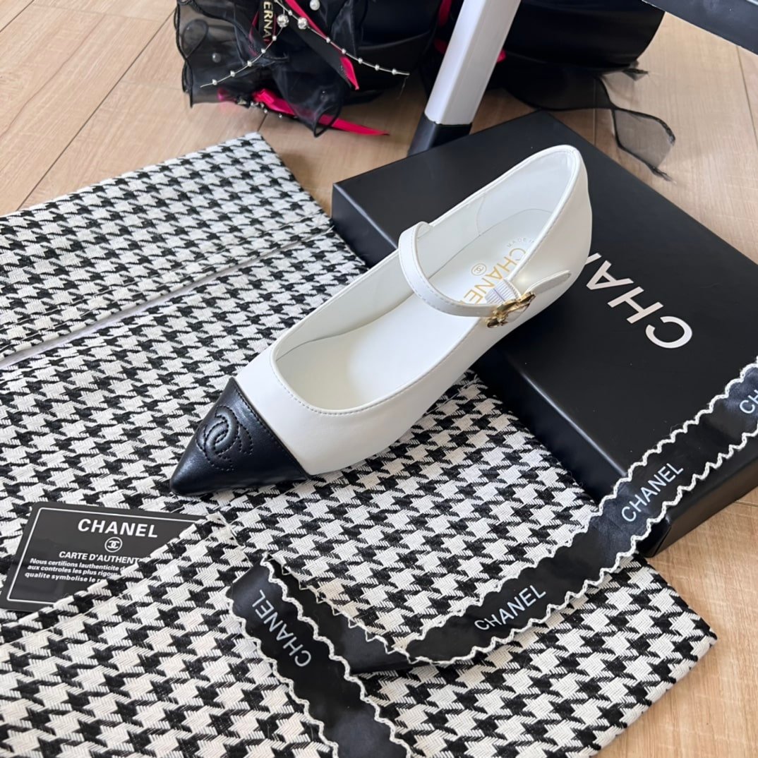 Ch**el Pointed Toe Doll Shoes With Gold Flower In White